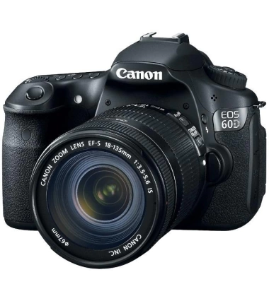 Camara Profesional Reflex Canon 60D + Lente 18-135Mm Full Hd 18 Mp
