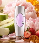 Imagen ambientada del perfume Guess Tradicional 75 ML Mujer EDP con notas de Manzana Verde, Peonía, Fresa, Ámbar. - VALMARA
