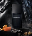 Imagen ambientada del perfume Nuit D’Issey Issey Miyake 75 ML Hombre EDT con notas de Cuero, Incienso, Notas Amaderadas, Toro... - VALMARA