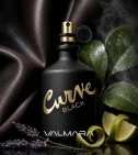 Imagen ambientada del perfume Curve Black De Liz Claiborne 125 ML Hombre EDT con notas de Cuero, Hojas De Violeta, Lavanda, B... - VALMARA