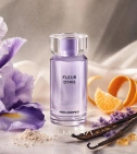 Imagen ambientada del perfume Fleur D’Iris De Karl Lagerfeld 100 ML EDP Mujer con notas de Iris, Vainilla De Madagascar, Mand... - VALMARA