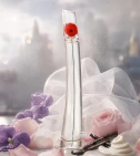 Imagen ambientada del perfume Kenzo Flower De Kenzo 100 ML Mujer EDP con notas de Violeta, Rosa De Bulgaria, Vainilla, Almizc... - VALMARA