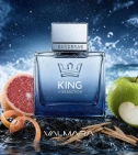 Imagen ambientada del perfume King Of Seduction Antonio Banderas 100 ML Hombre EDT con notas de Notas Marinas, Toronja, Cedro... - VALMARA