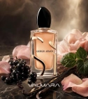 Imagen ambientada del perfume Sì Giorgio Armani 100 ML Mujer EDP con notas de Grosella Negra, Vainilla, Rosa Centifolia, Pach... - VALMARA