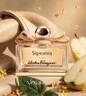 Imagen ambientada del perfume Signorina Eleganza De Ferragamo 100 ML Mujer EDP con notas de Cuero, Osmanthus, Pera, Pachulí. - VALMARA