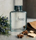 Imagen ambientada del perfume Ck Free De Calvin Klein 100 ML Hombre EDT con notas de Bayas De Enebro, Gamuza, Cedro, Anís Est... - VALMARA