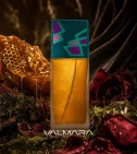Imagen ambientada del perfume Animale De Animale 100 ML Mujer EDP con notas de Musgo De Roble, Miel, Rosa, Algalia. - VALMARA