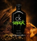 Imagen ambientada del perfume Ck One Shock For Him De Calvin Klein 200 ML Hombre EDT con notas de Tabaco, Ámbar, Cardamomo, C... - VALMARA