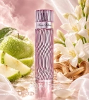 Imagen ambientada del perfume Set Paris Hilton Tradicional 4 Pcs Mujer con notas de Manzana, Nardo, Sándalo, Almizcle. - VALMARA