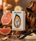 Imagen ambientada del perfume Art Of Wood De Lattafa 100 ML EDP Unisex con notas de Toronja, Cedro, Vainilla, Vetiver. - VALMARA