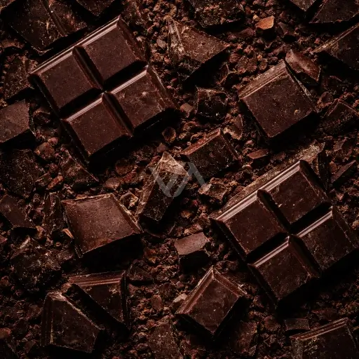Acorde chocolate en perfumería con matiz dulce, oscuro y envolvente.